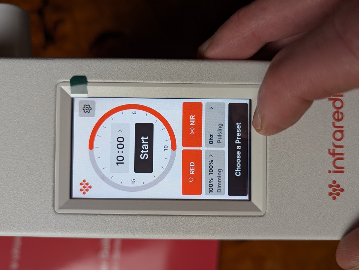 how to use the infraredi red light therapy 