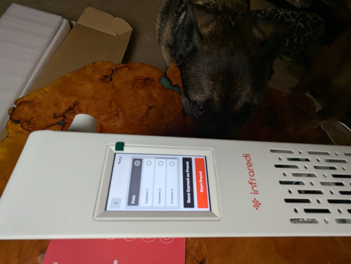 infraredi side view of the red light therapy 