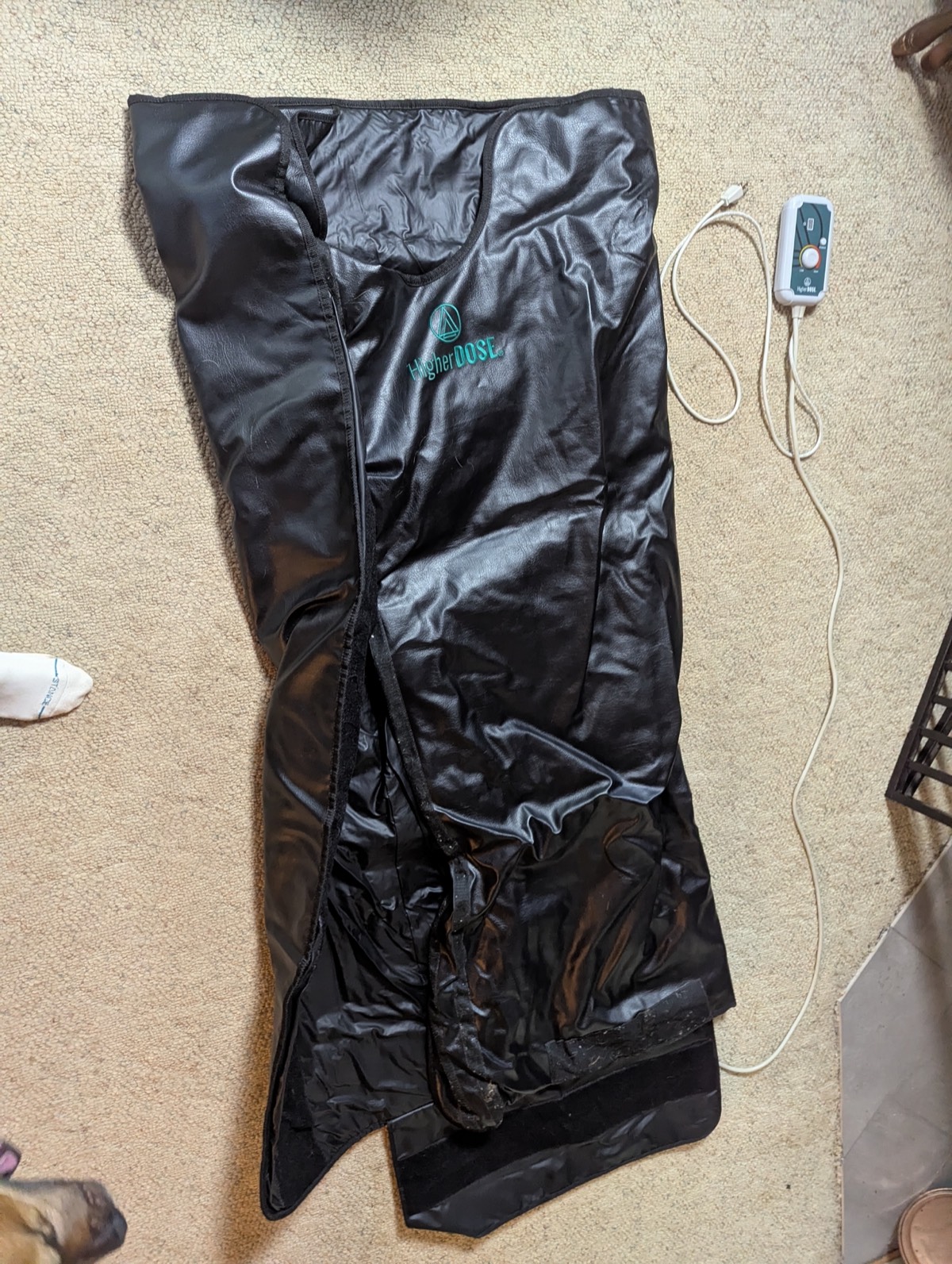 sauna blanket by higherdose on my floor is my best choice