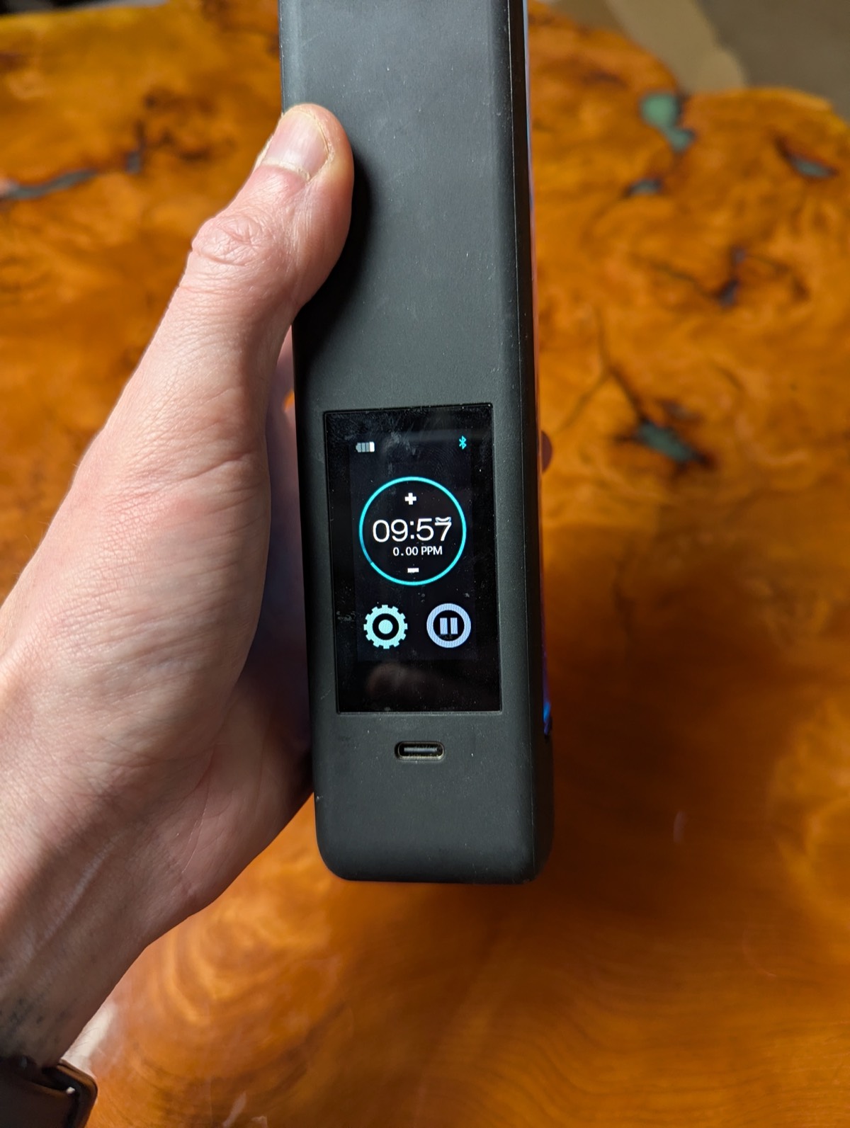 the echo hydrogen water bottle starting to build hydrogen