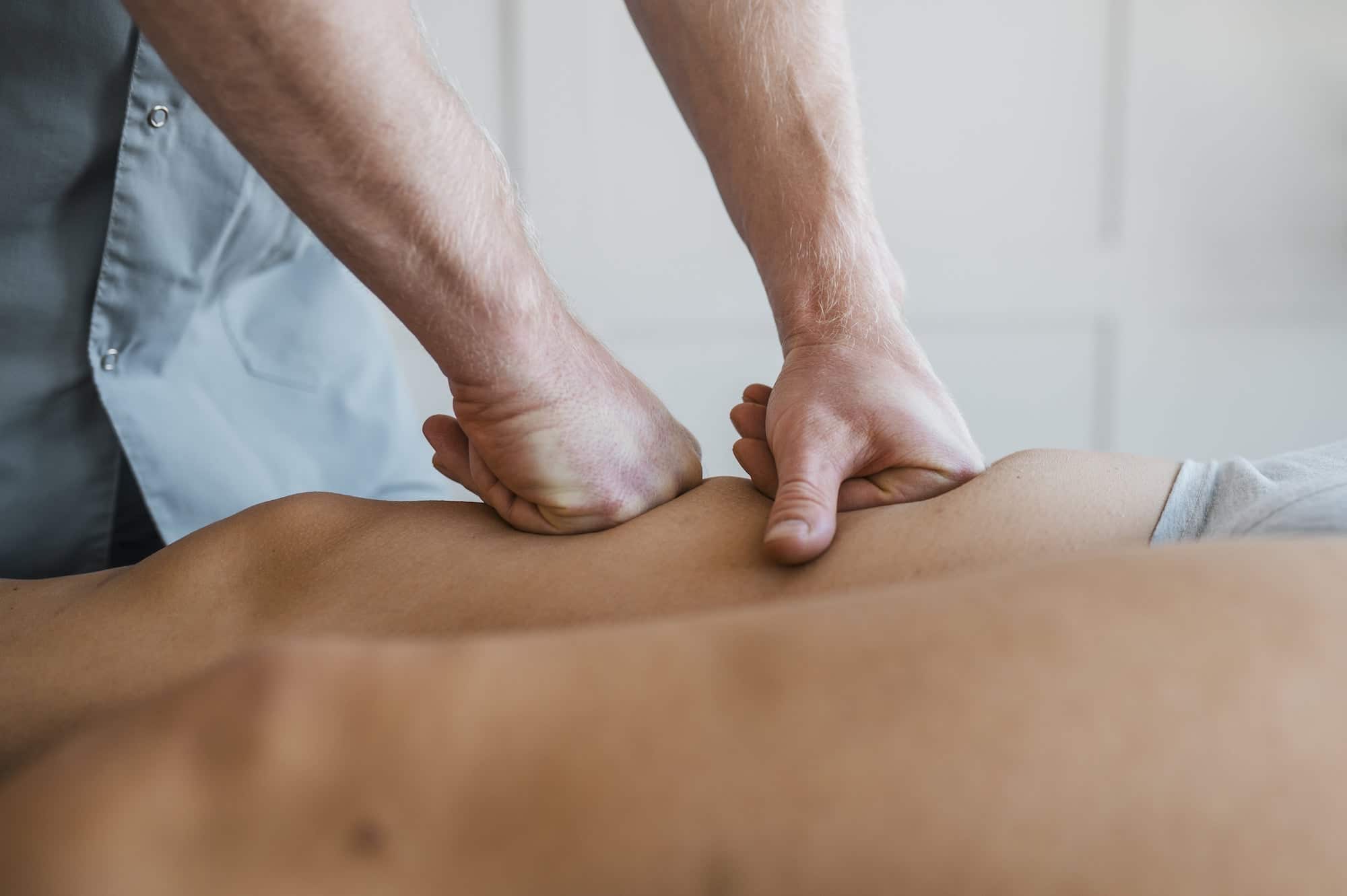Looking for an RMT to perform massage therapy in victoria
